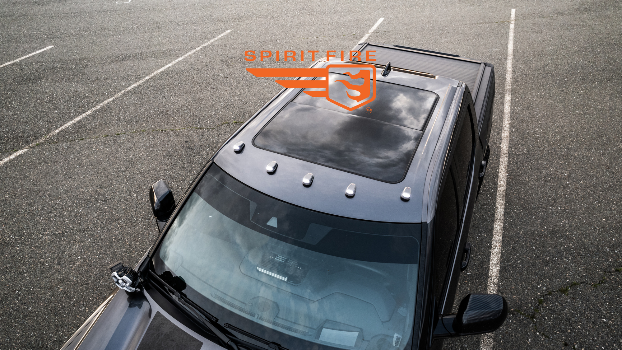 Solar-powered, no-drill wireless cab lights with LED technology, perfect for running lights for trucks